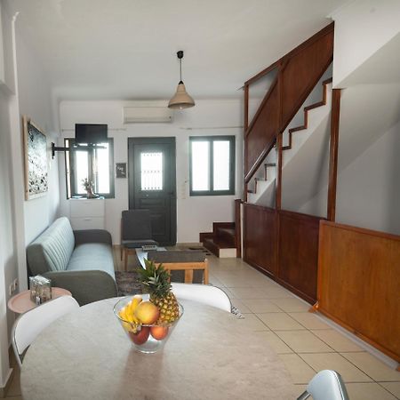 Rincon De Luz Villa Kyparissia Luaran gambar