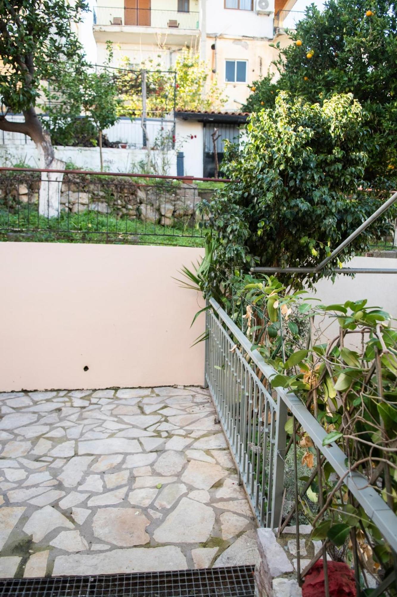 Rincon De Luz Villa Kyparissia Luaran gambar